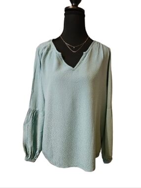 Time And True Women's Medium Aqua Blue Blouse
